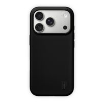 iDeal of Sweden Coque en silicone avec MagSafe Apple iPhone 18 Pro Max / 17 Pro Max - Iconic Black