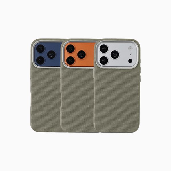 Accezz Coque arrière Mesh avec MagSafe Apple iPhone 17 Pro Max - Gris foncé