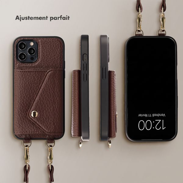 Selencia Coque de télephone Sera avec cordon et porte-cartes enveloppe Apple iPhone 12 Pro - Chocolate Brown