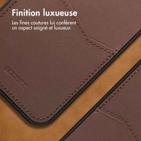 Accezz Coque en cuir de qualité supérieure avec fentes pour cartes Samsung Galaxy S22 Plus - Marron
