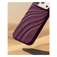 iDeal of Sweden Coque Soft Swirl Silicone MagSafe Apple iPhone 16 - Velvet Plum