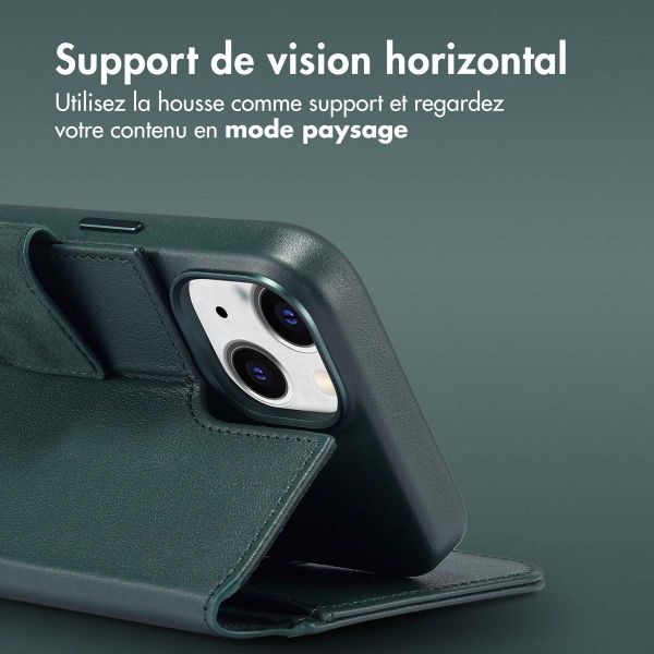 Accezz Étui de télephone portefeuille en cuir 2-en-1 avec MagSafe Apple iPhone 14 - Cedar Green
