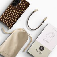 Selencia Nova coque arrière en cuir véritable avec porte-cartes Samsung Galaxy S26 - Fawn Chic