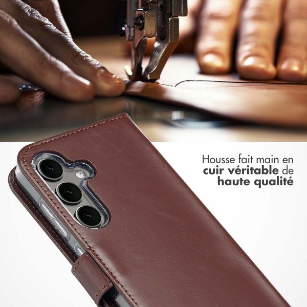 Selencia Étui portefeuille en cuir véritable Samsung Galaxy S25 - Marron foncé