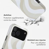 Selencia Coque arrière Vivid avec MagSafe Apple iPhone 18 Pro / 17 Pro - Desert Waves Beige
