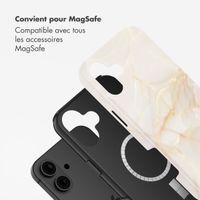 Selencia Coque arrière Vivid avec MagSafe Apple iPhone 16 - Golden Beige Marble