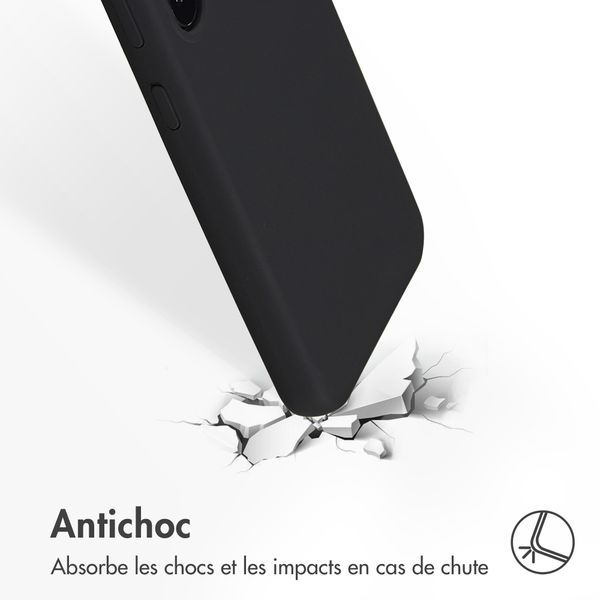 Accezz Coque Liquid Silicone Samsung Galaxy S23 - Noir