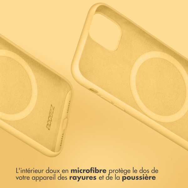 Accezz Coque Liquid Silicone avec MagSafe Apple iPhone 14 Plus - Jaune