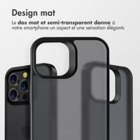 Accezz Coque Givrée Robuste Apple iPhone 15 Pro - Noir