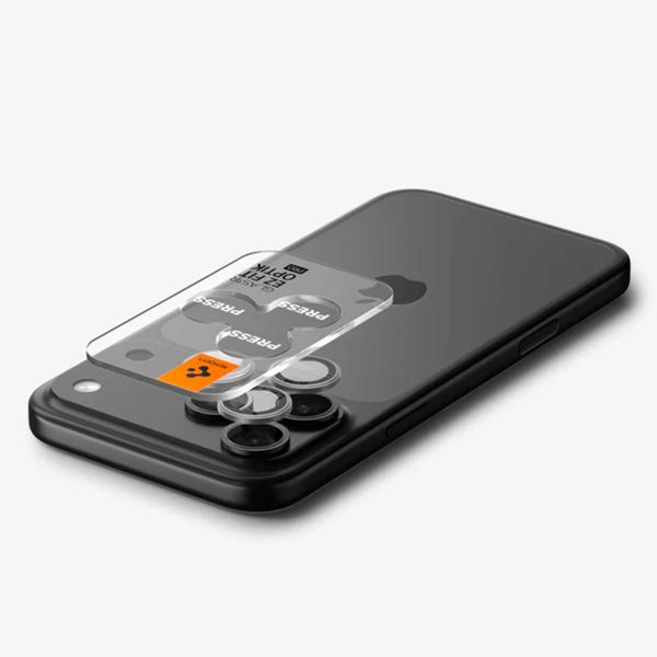 Spigen Optik Pro EZ Fit Lens Protector - Protection d'objectif de caméra (lot de 2) Apple iPhone 17 Pro (Max) / 16 Pro (Max) / 15 Pro (Max) / 14 Pro (Max) - Gris