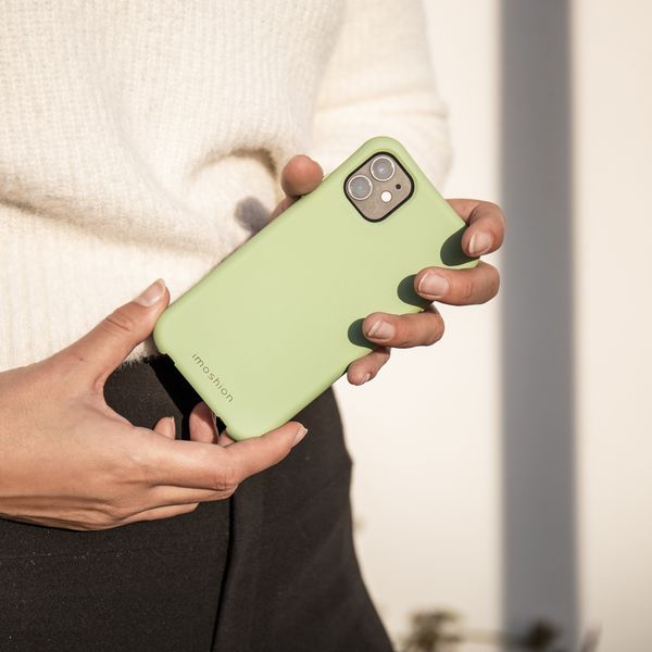 imoshion Coque de couleur avec cordon amovible Apple iPhone 12 (Pro) - Vert
