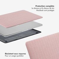 Selencia Coque tissée Apple MacBook Air 15 pouces (2023 / 2024 M3 / 2025 M4 / 2026 M5) - Rose