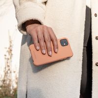 imoshion Coque de couleur avec cordon amovible Apple iPhone 12 (Pro) - Peach