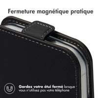 Accezz Étui à rabat Apple iPhone Air - Noir