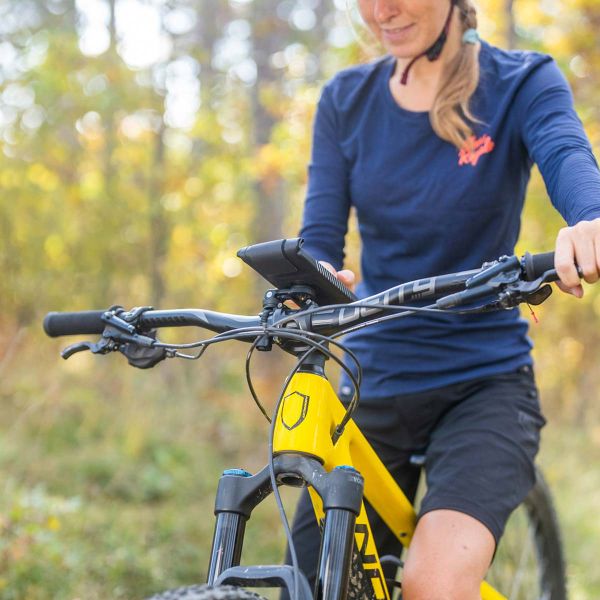 SP Connect Bike Bundle Universal Case SPC+ support de téléphone pour vélo - Coque universelle pour téléphone - Noir