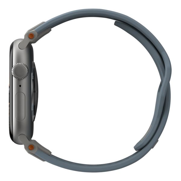 UAG Bracelet Monarch en silicone Apple Watch | 44/45/46/49 mm - Cloud Blue/Titanium