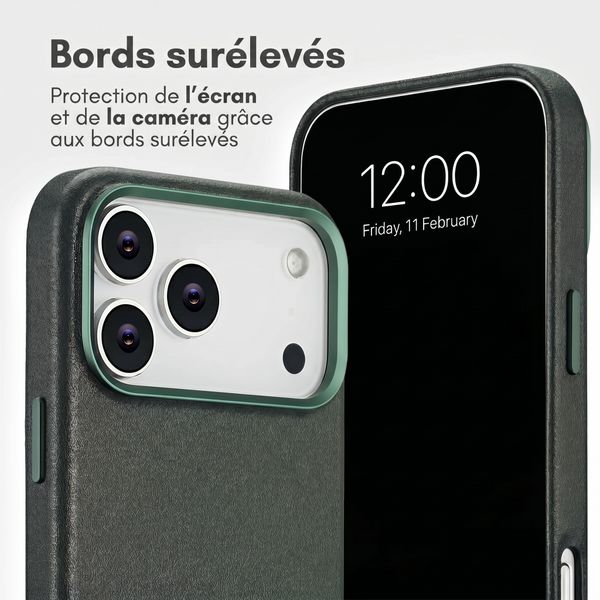 Accezz Étui de télephone portefeuille en cuir 2-en-1 avec MagSafe Apple iPhone 18 Pro Max / 17 Pro Max - Cedar Green