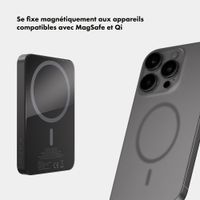Selencia Powerbank Vivid 5 000 mAh - MagSafe et Qi - Black / Autumn Muse