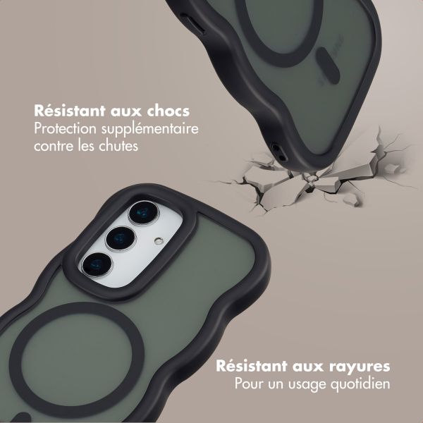 Selencia Coque arrière Wavy avec MagSafe Samsung Galaxy S25 / S24 - Noir