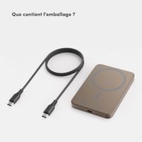 Selencia Powerbank Vivid 5 000 mAh - MagSafe et Qi - Desert Gold / Check This Burgundy