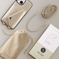 Selencia Coque de télephone Sera avec cordon et porte-cartes enveloppe Apple iPhone 15 - Champagne