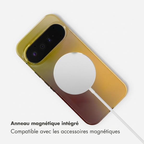 Selencia Coque arrière Vivid avec MagSafe Google Pixel 11 Pro - Gradient Olive Dust