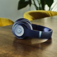 Beats Casque sans fil Studio Pro - Réduction active du bruit (ANC) - Bleu marine