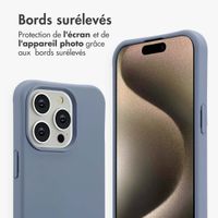 imoshion Coque arrière Color avec cordon amovible et MagSafe Apple iPhone 15 Pro - Ash Blue