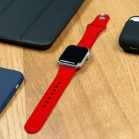 imoshion Bracelet sport en silicone Apple Watch | 44/45/46/49 mm - Rouge