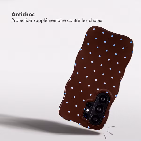 Selencia Coque arrière Vivid Wavy avec MagSafe Samsung Galaxy S26 Ultra - Happy Dots Chocolate