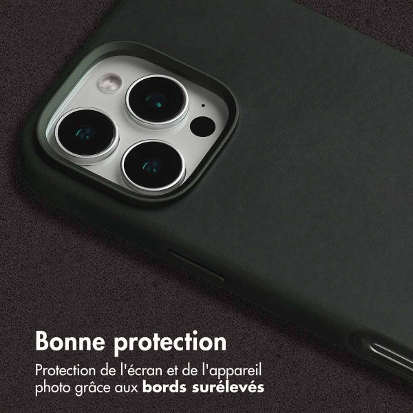 Accezz Coque MagSafe en cuir vintage Apple iPhone 16 Pro Max - Smokey Green