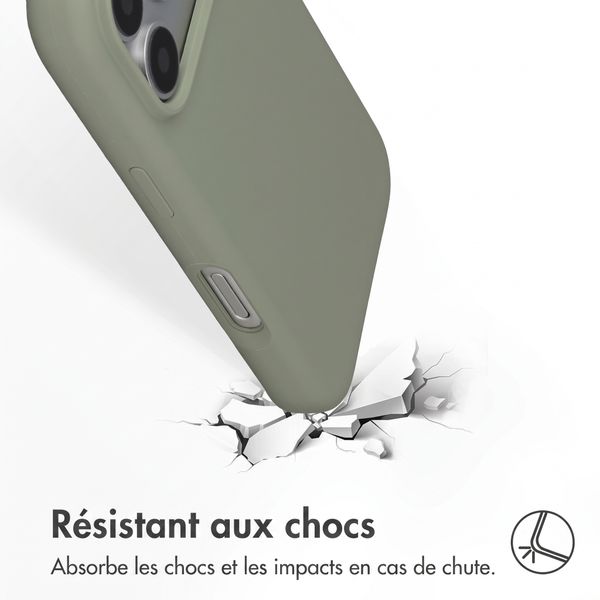 Accezz Coque Liquid Silicone avec MagSafe Apple iPhone 18 Pro Max / 17 Pro Max - Cooper Green
