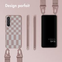 Selencia Coque design en silicone avec cordon amovible Samsung Galaxy S23 FE - Irregular Check Sand Pink