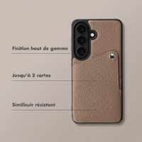 Selencia Coque Riva avec porte-cartes Samsung Galaxy S26 - Mocha Brown