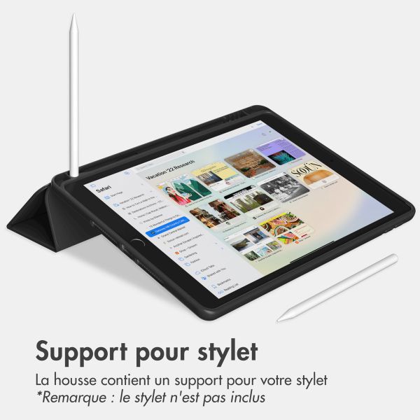 Accezz Coque tablette portefeuille Smart Silicone Apple iPad 6 (2018) 9.7 pouces / iPad 5 (2017) 9.7 pouces - Noir