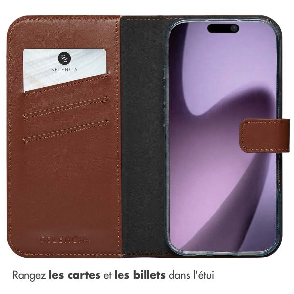 Selencia Étui portefeuille en cuir véritable Apple iPhone 17 - Marron clair