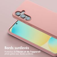 Selencia Coque silicone avec cordon amovible Samsung Galaxy S25 FE - Sand Pink