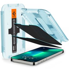 Spigen Protection d'écran en verre trempé GLAStR Privacy Applicator - lot de 2 Apple iPhone 13 / 13 Pro