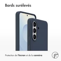 Accezz Coque Liquid Silicone Samsung Galaxy S26 - Bleu foncé
