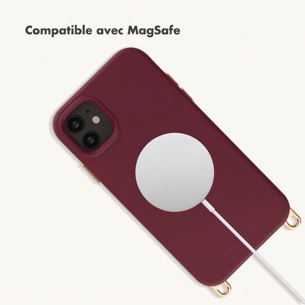 Selencia Coque arrière Rivièra avec MagSafe avec crochets amovibles Apple iPhone 11 - Bold Burgundy
