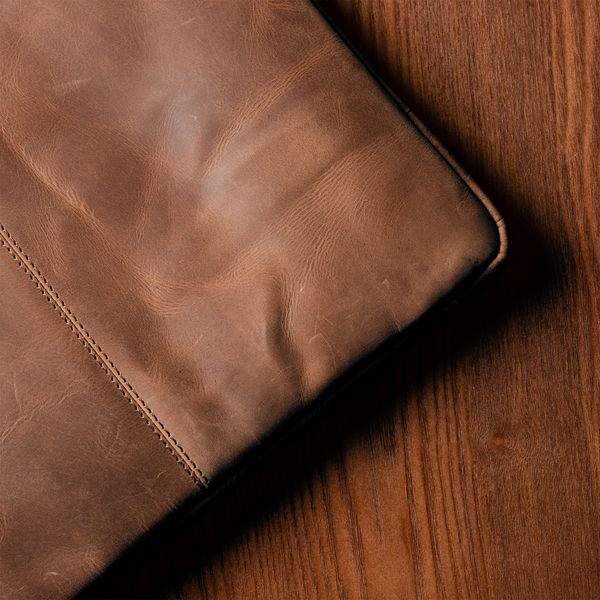 Accezz Pochette ordinateur Leather avec fermeture éclair 13-14 pouces - Cognac