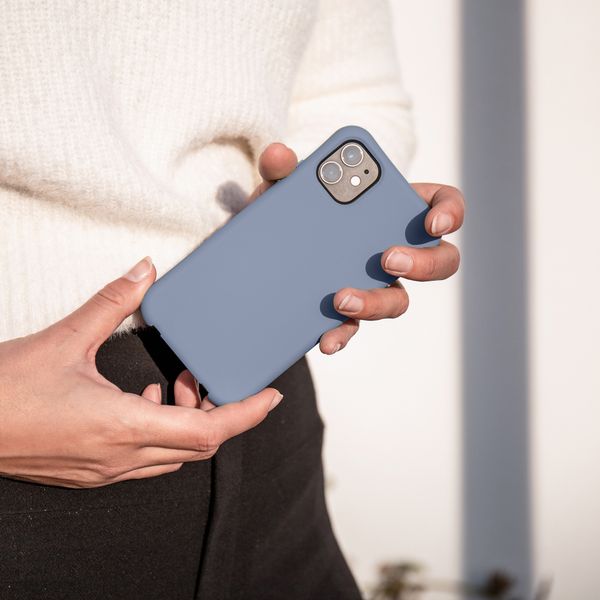 imoshion Coque arrière Color avec cordon amovible et MagSafe Apple iPhone 13 - Ash Blue