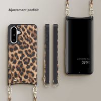 Selencia Coque de télephone Nova avec cordon et porte-cartes Samsung Galaxy A36 / A56 - Leopard