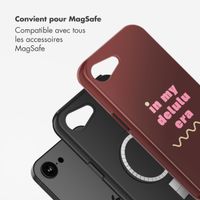 Selencia Coque arrière Vivid avec MagSafe Apple iPhone 17e / 16e - Delulu