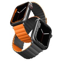 Uniq Bracelet Revix réversible Apple Watch | 44/45/46/49 mm - Charcoal (Grey/Orange)