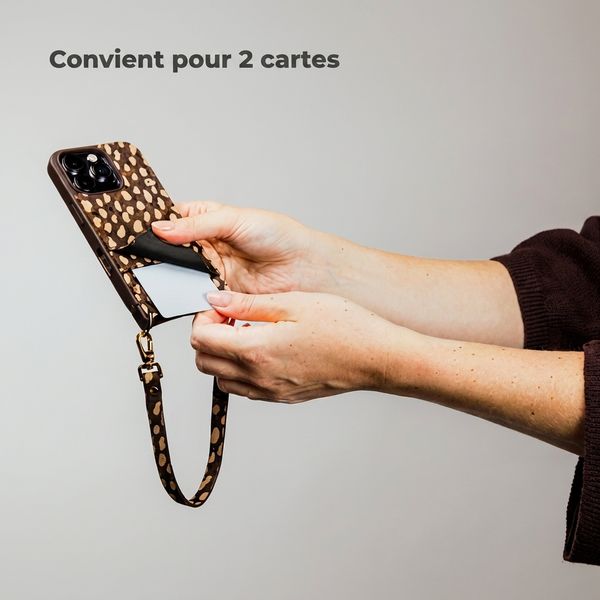 Selencia Nova coque arrière en cuir véritable avec porte-cartes Apple iPhone 13 Pro - Fawn Chic