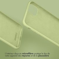 Accezz Coque Liquid Silicone Samsung Galaxy A15 (5G/4G) - Vert