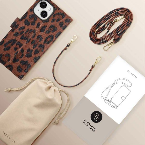 Selencia Étui de télephone portefeuille imprimé léopard Sabi Apple iPhone 15 - Mocha Brown