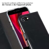 Selencia Étui portefeuille en cuir véritable Apple iPhone 17e / 16e - Noir