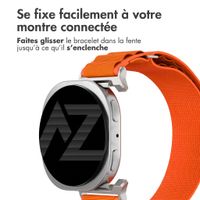 Accezz Bracelet en nylon Alpine Samsung Galaxy Watch 9 (40/44mm) / Watch 8 (40/44mm) / Classic (46mm) - Orange